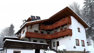 Haus Waldheim im Winter