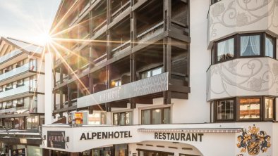 hotel-alpenlove-seefeld-januar-2022-aussenaufnahme