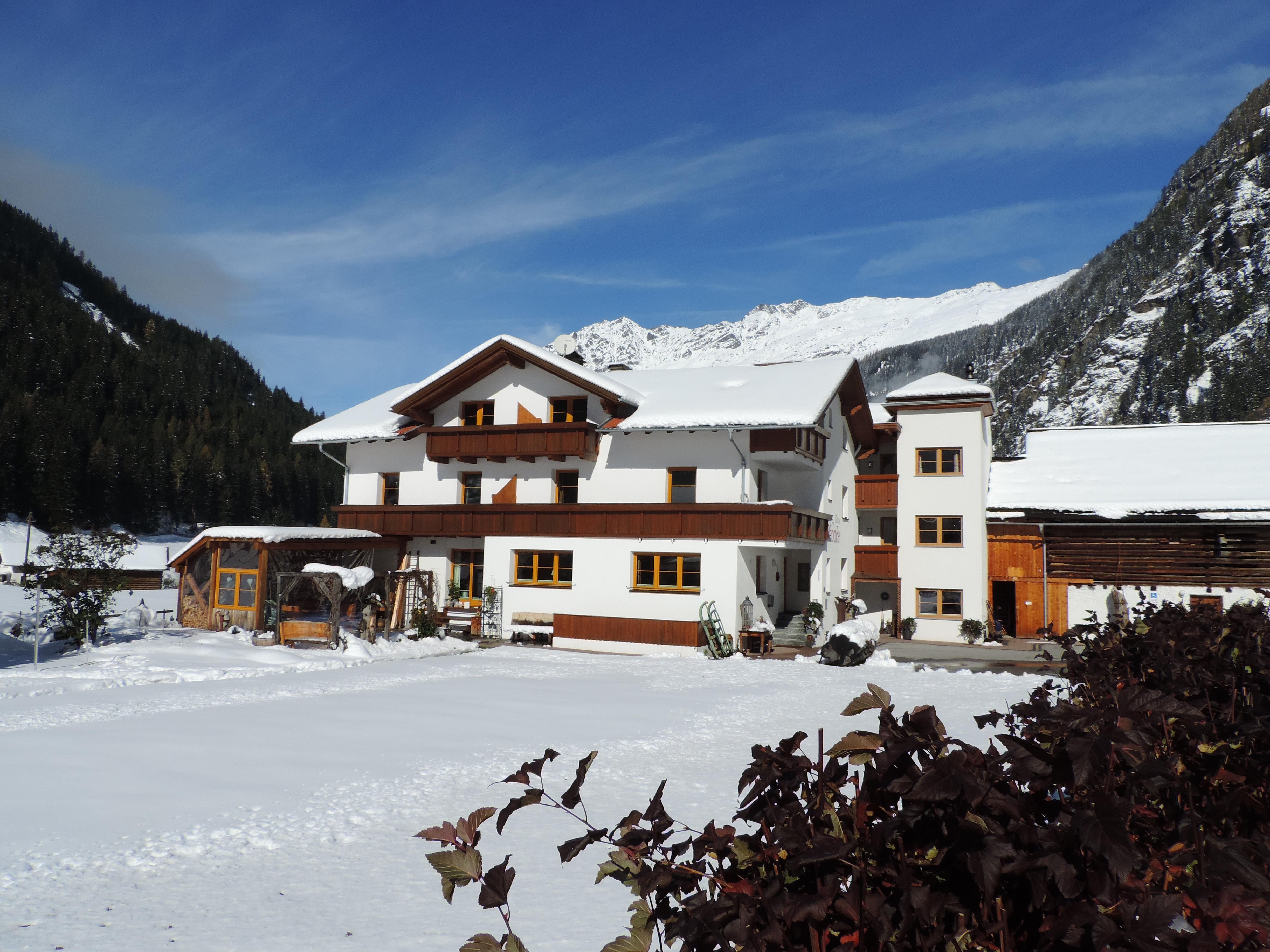 Winter Haus Renate
