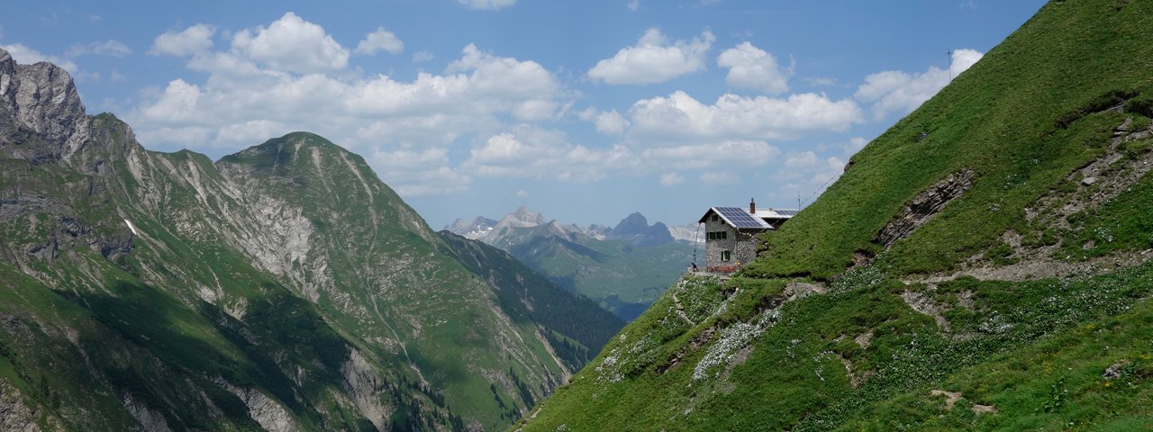 Frederic-Simms-Hütte, © Andy Kiechle