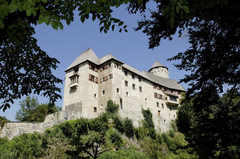 Fr&uuml;her f&uuml;r Feinde unbezwingbar, heute ein sch&ouml;nes Ausflugsziel und Hotel: das Schloss Matzen in Reith im Alpbachtal.
, © Bernhard Aichner