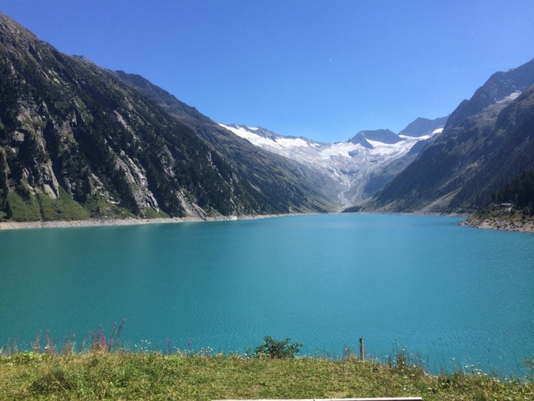 Grandiose Aussicht auf den Schlegeisspeicher