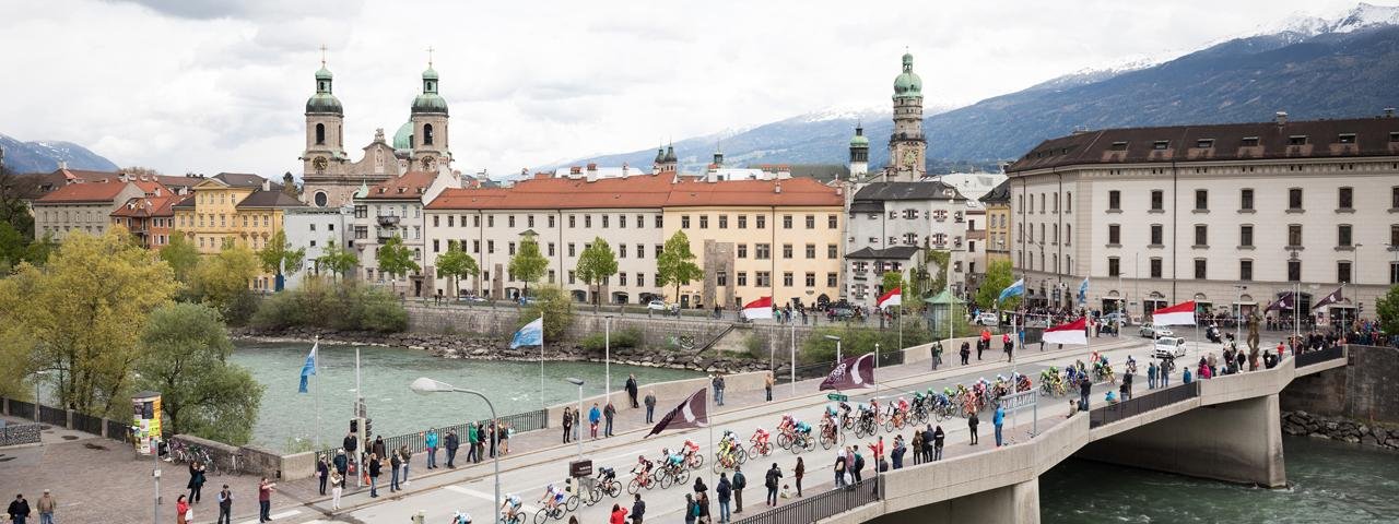 Innsbruck ist Zielort aller Wettkämpfe der Straßenrad-WM, im Bild: Tour of the Alps 2017, © Innsbruck Tourismus/Tom Bause