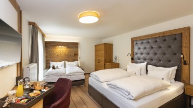 Familienzimmer-Extrabett-Deluxe-Stil-Hotel-Innsbru