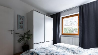 Schlafzimmer mit Fenster