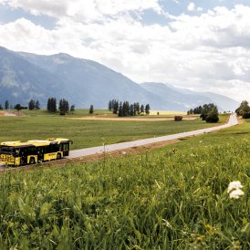 Das Liniennetz der VVT-Busse reicht in nahezu alle Tiroler T&auml;ler.
, © Tirol Werbung / Hans Herbig