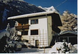 Haus Florian im Winter