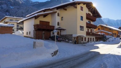 Alpenstern Apartments Winter, © Horst Ender