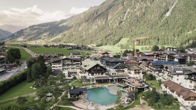 drohne_hotel_neuhaus-zillertal_michael-kreyer_002