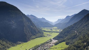 Blick ins Ötztal im Sommer, © Ötztal Tourismus