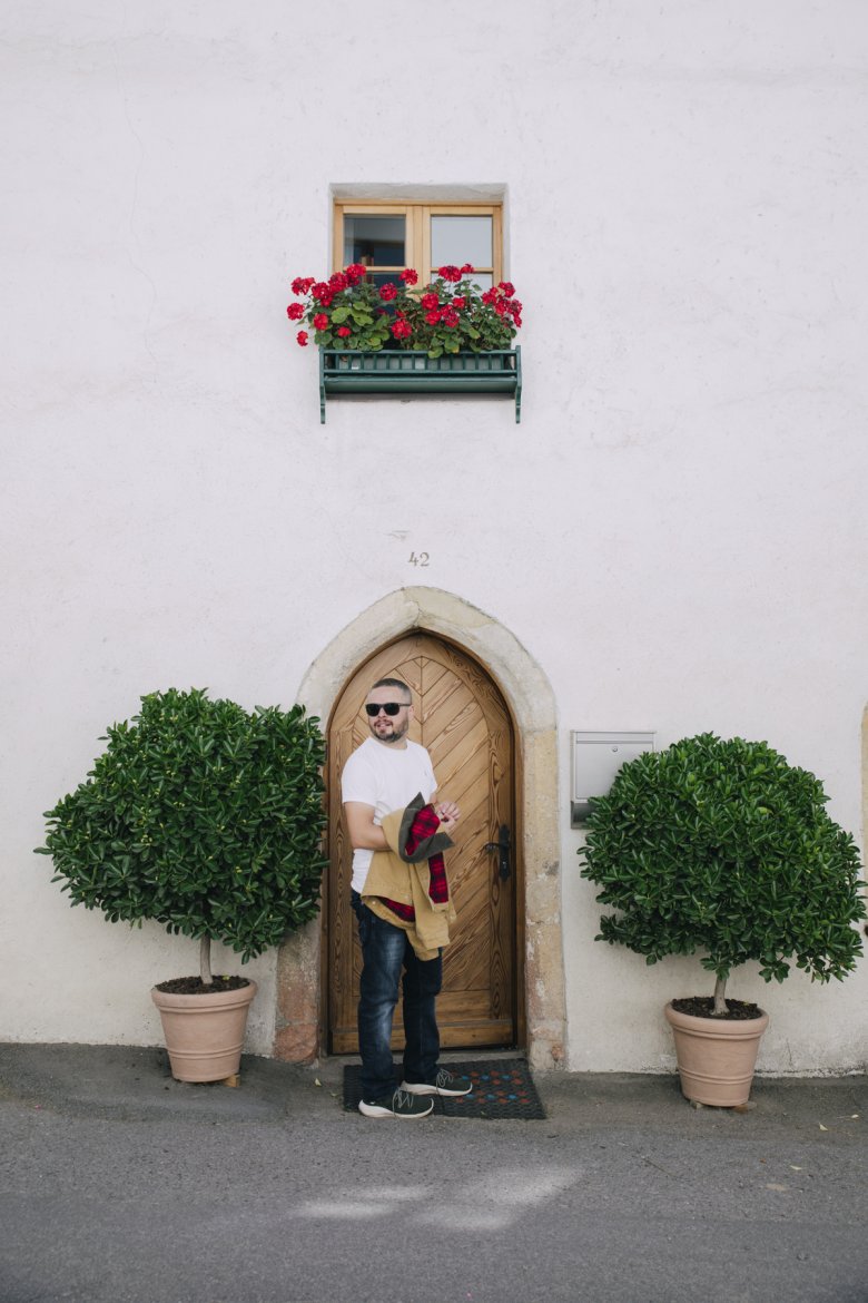 In Grins ist Gabriel Castaneda zuhause.