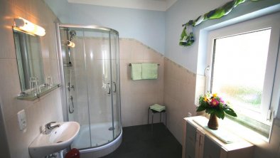 Badezimmer 1