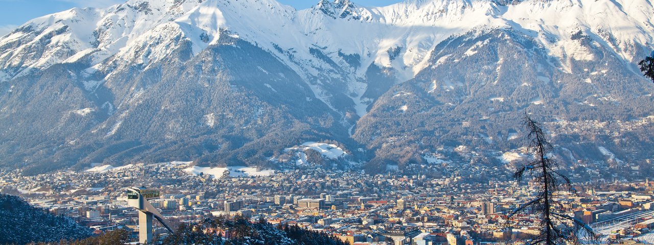 Blick auf Innsbruck im Winter, © Innsbruck Tourismus