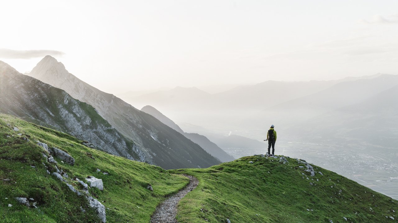 Das Highlight am Adlerweg: Der Goetheweg hoch über dem Inntal