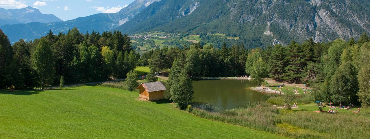 Badeweiher Trams, © Ferienregion TirolWest / Albin Niederstrasser