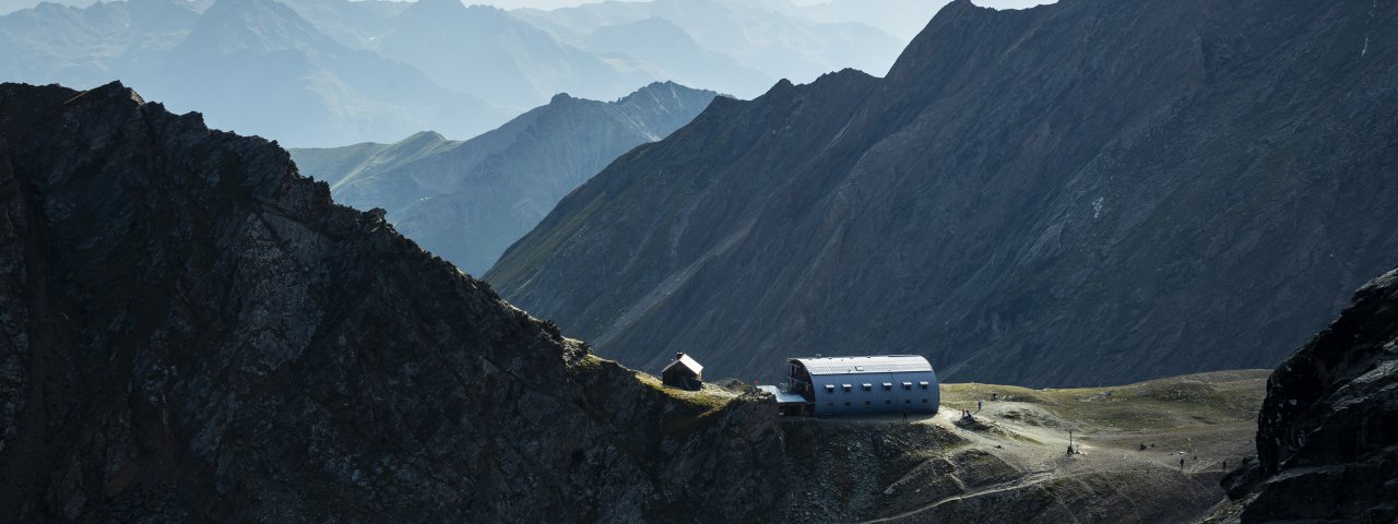 Die Stüdlhütte auf Etappe 3, © Nationalpark Hohe Tauern, Sebastian Höhn