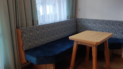 Zillertal-Aschau-Ferienwohnung-wanger-Sitzecke