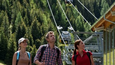 Mit der Silvretta Seilbahn auf die Isalp, © TVB Paznaun-Ischgl