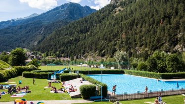 Schwimmbad Pfunds, © Tiroler Oberland Tourismus / Daniel Zangerl
