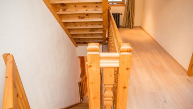 stairways, indoor (3 levels)