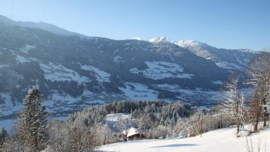 Winterpanorama vom Balkon der Wohnung Enzian, © Winter Panorama vom Balkon Haus Kammerlander