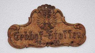 Erbhof Schild, © Stoffenhof