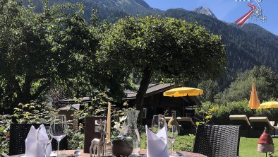 Terrasse, © Alpenhotel Tirolerhof Neustift