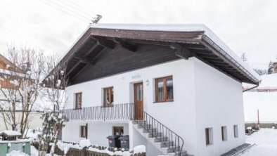 Spacious Chalet in Kirchberg with Mountain View, © bookingcom