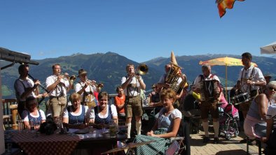 Zillertal-Fügen-berg-Musik