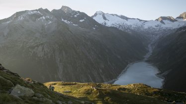 Blick von der Olperer Hütte auf den Schlegeis Stausee, Foto: Tirol Werbung
