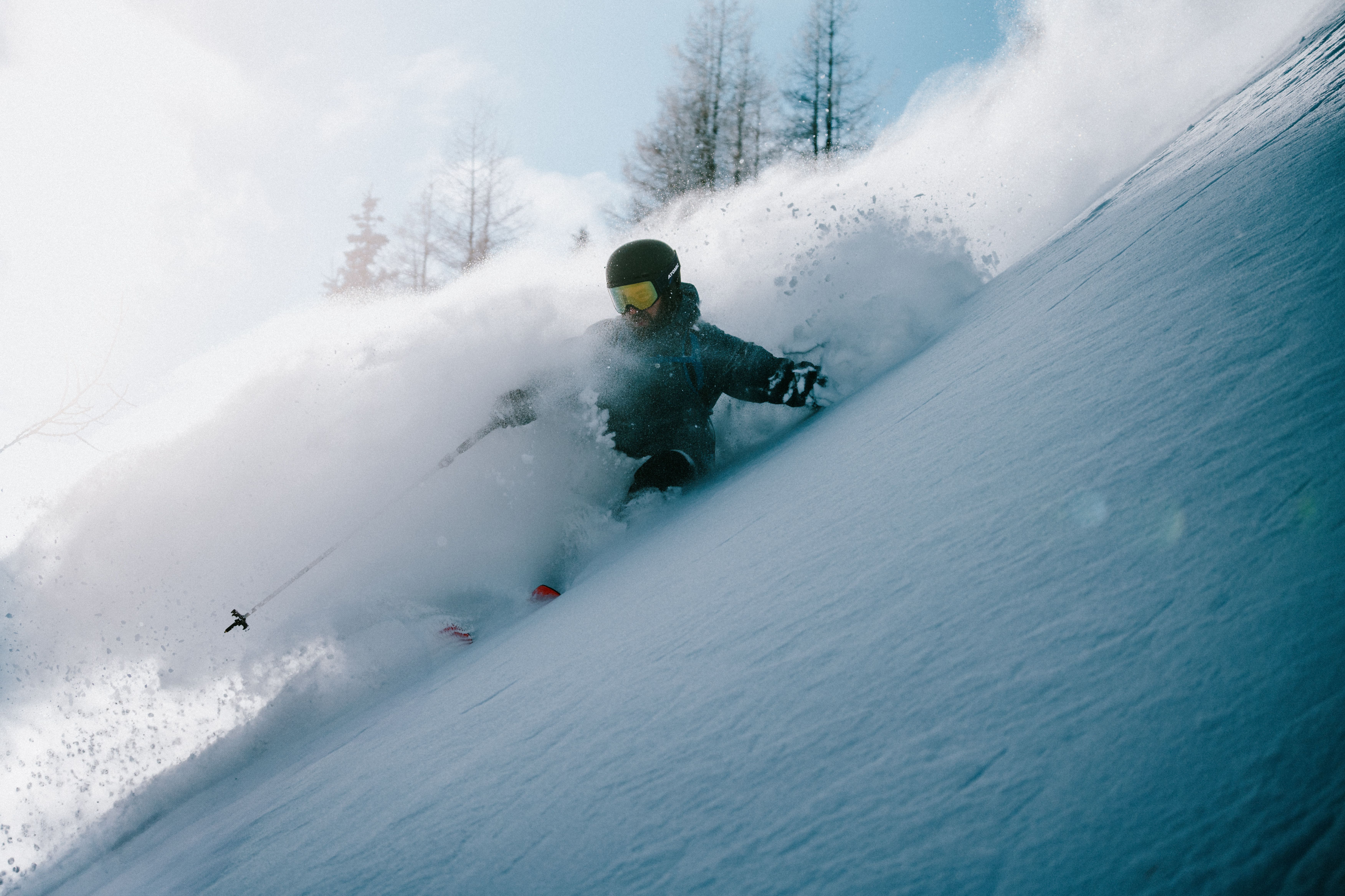 Freeriden im Defereggental Osttirol, Skifahrer im Powder