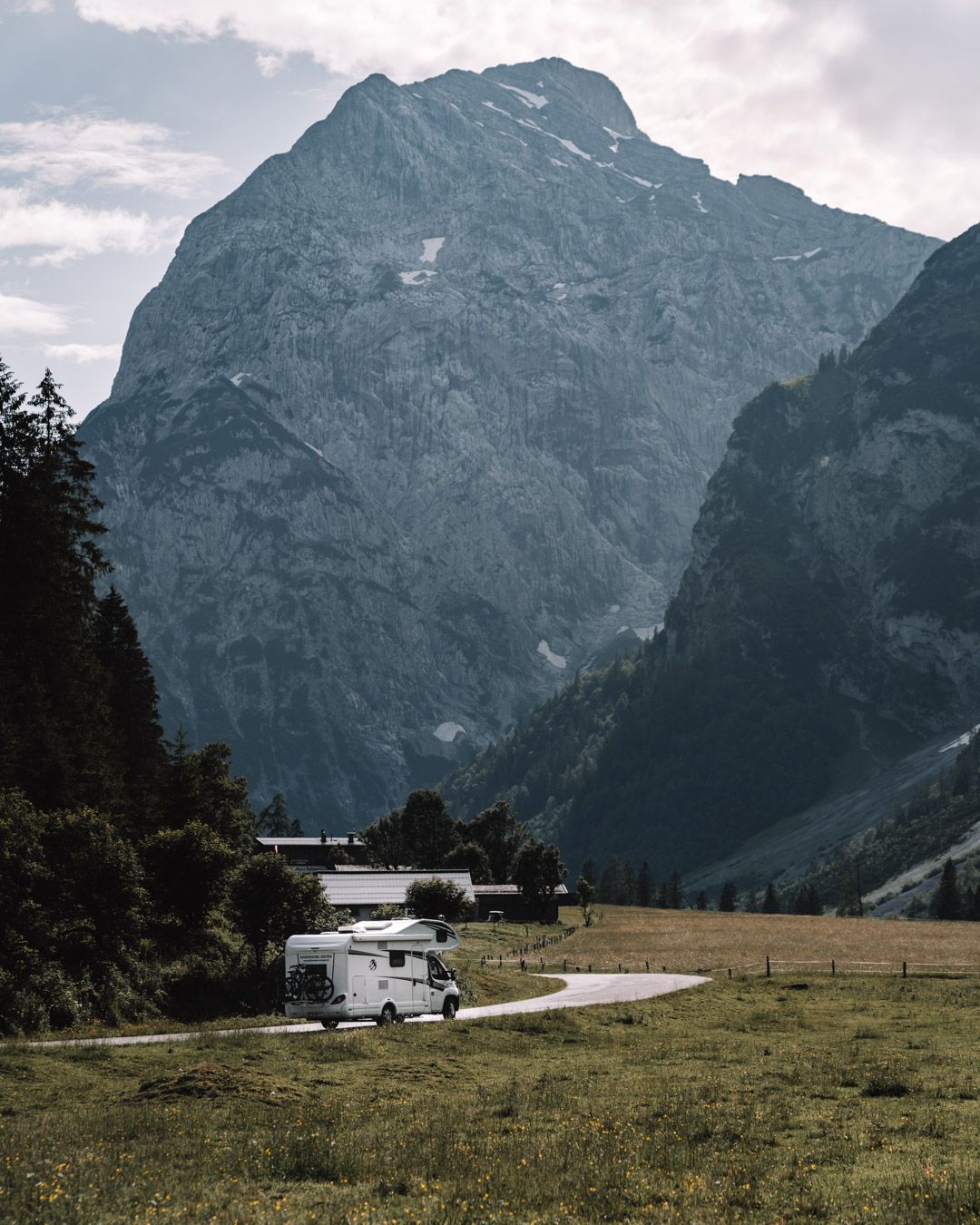 Wohnmobil in der Nähe des Achensees