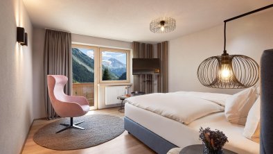Double Room Glacier, © adler inn tyrol mountain resort