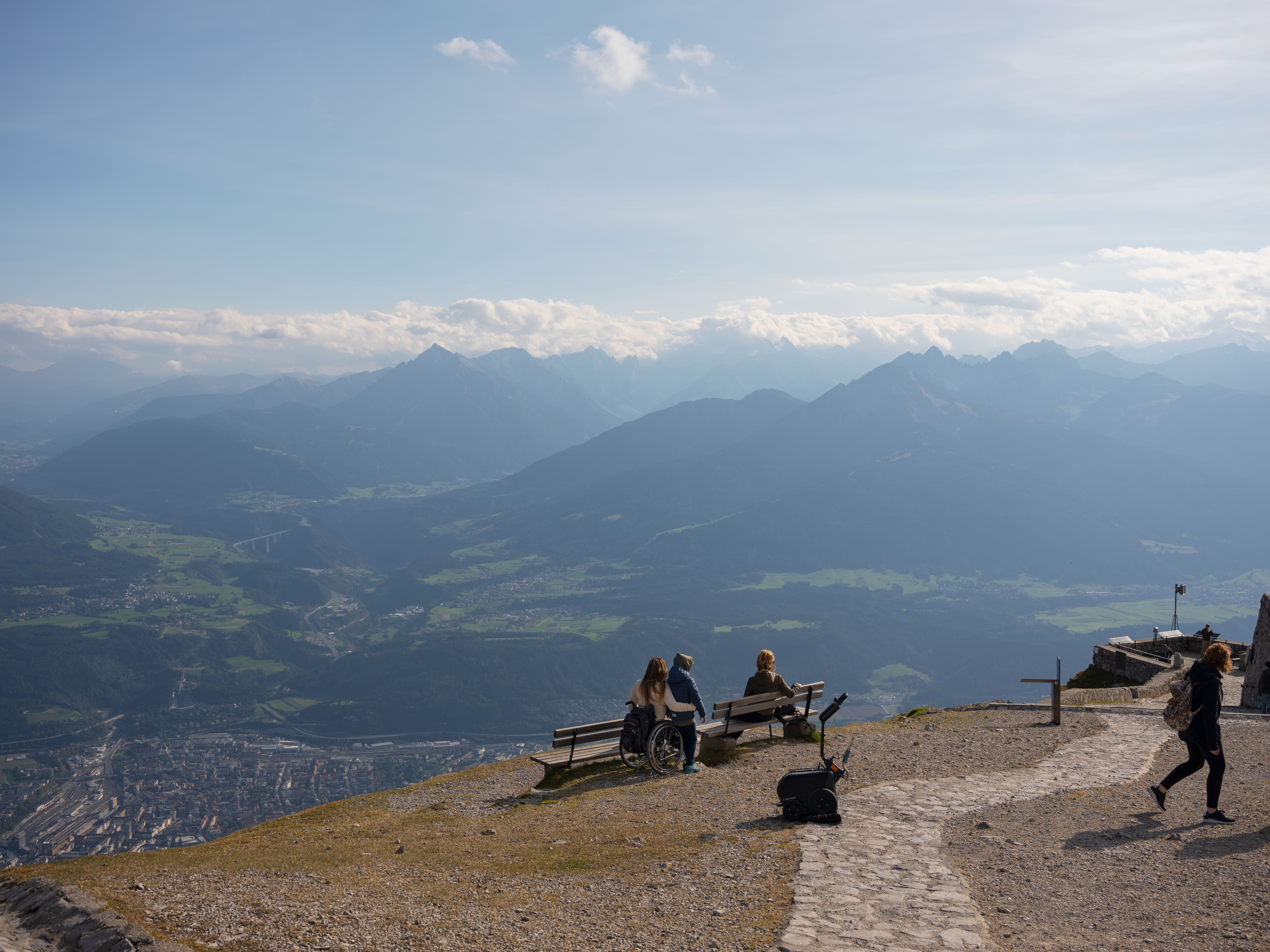 Ausblick ins Tal von der Bergstation Hafelekar