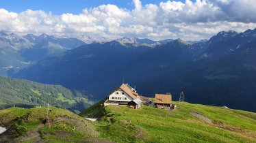 Die Ansbacher Hütte in den Lechtaler Alpen, © Tirol Werbung/Christian Klingler