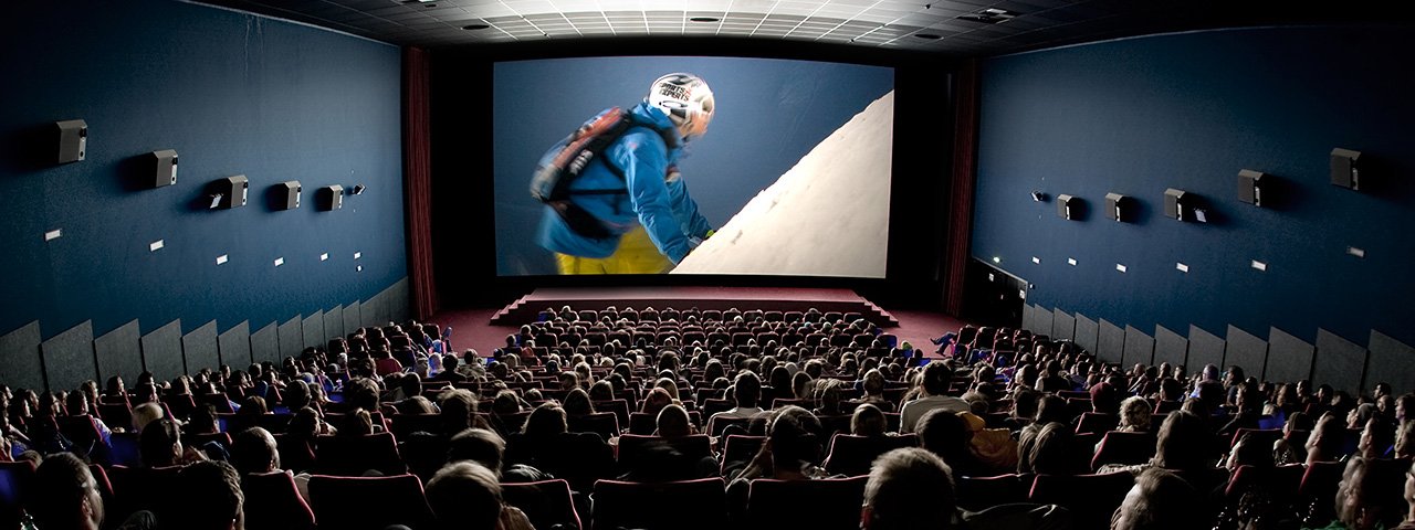 Skierlebnis auf großer Leinwand: Das Freeride Film Festival nimmt Quartier im Innsbrucker Metropol Kino, © simonrainer.com