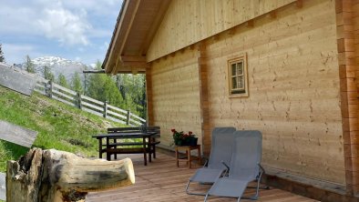 Große Terrasse ideal zum grillen