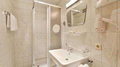 Zimmer 201 Badezimmer