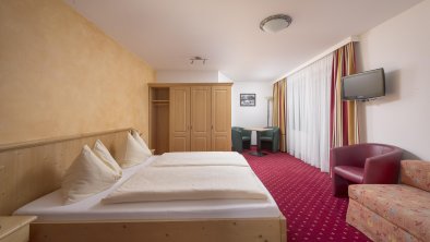 Hotel_Fischer_St.Johann_Tirol_Standardzimmer_1