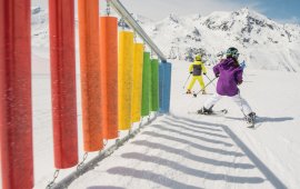Skifahren mit Kindern, © Tirol Werbung / Casey Moore