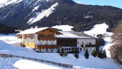 Haus Kofler-Hoferhof Winteransicht