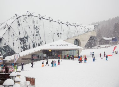 Die Galzigbahn im Schneegestöber.