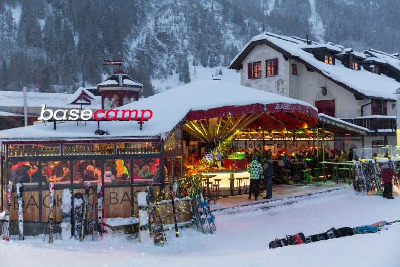 Après Ski beim Base Camp gleich neben der Galzigbahn-Talstation.