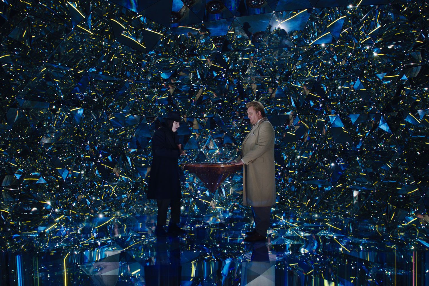 Bull und Hape Kerkeling in den Swarovski Kristallwelten