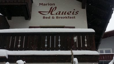 Winterbild_Haus_Marion_Haueis