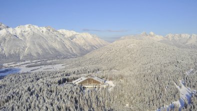 Außenansicht_Winter2©Interalpen-Hotel Tyrol