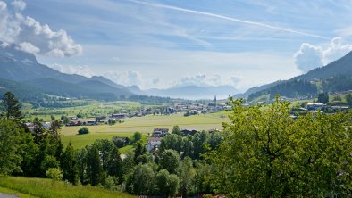 Aussicht zum Dorf, © Hannes Dabernig