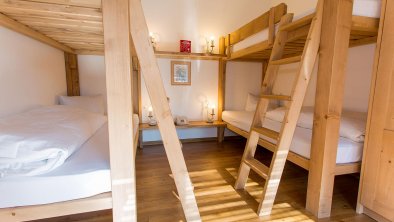 Schlafzimmer mit Stockbetten Tirol-neu