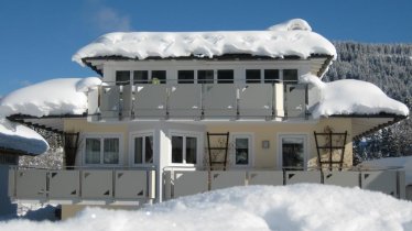 Appartementhaus Charisma  Winteransicht