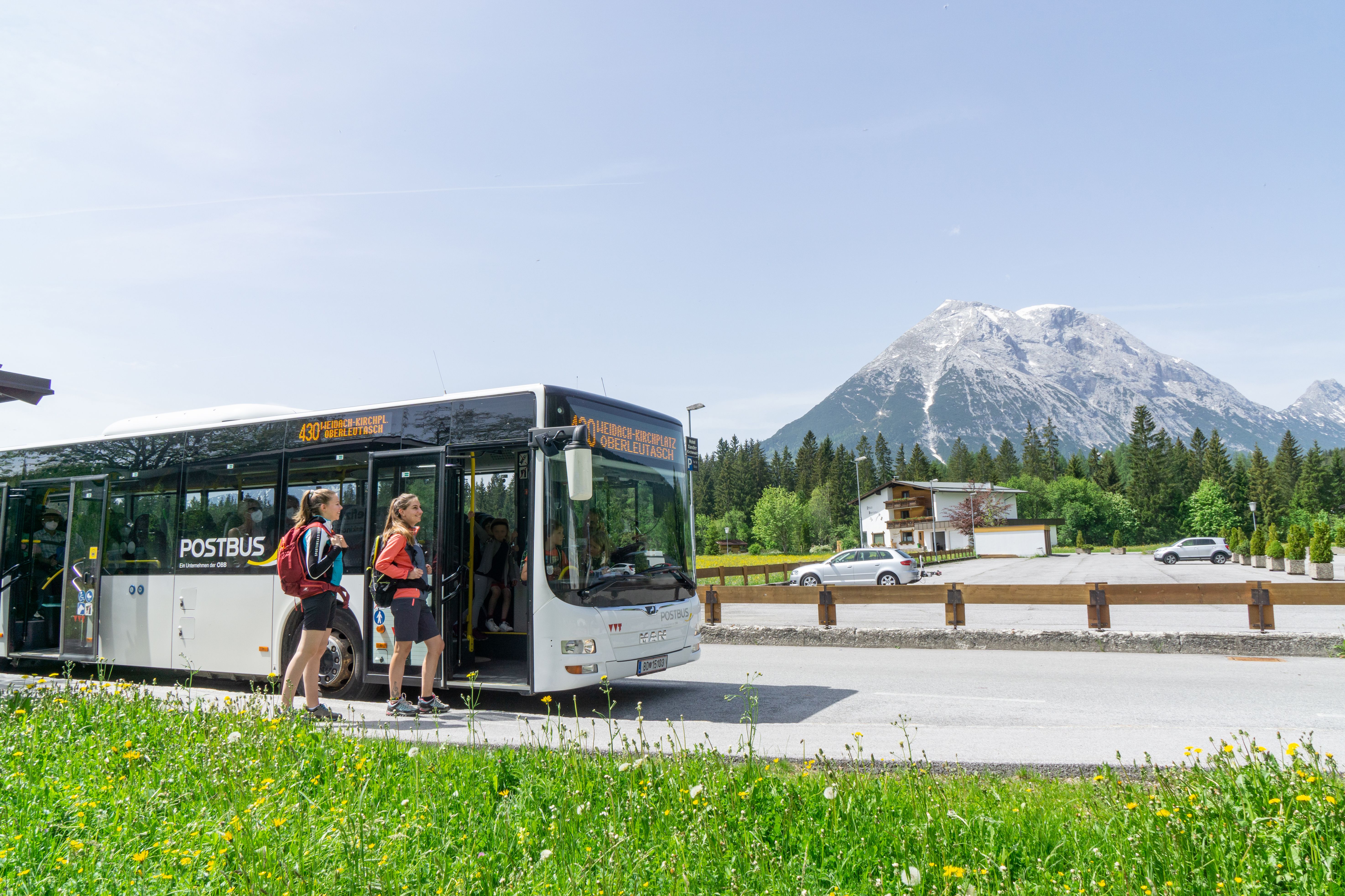 Bus in Seefeld